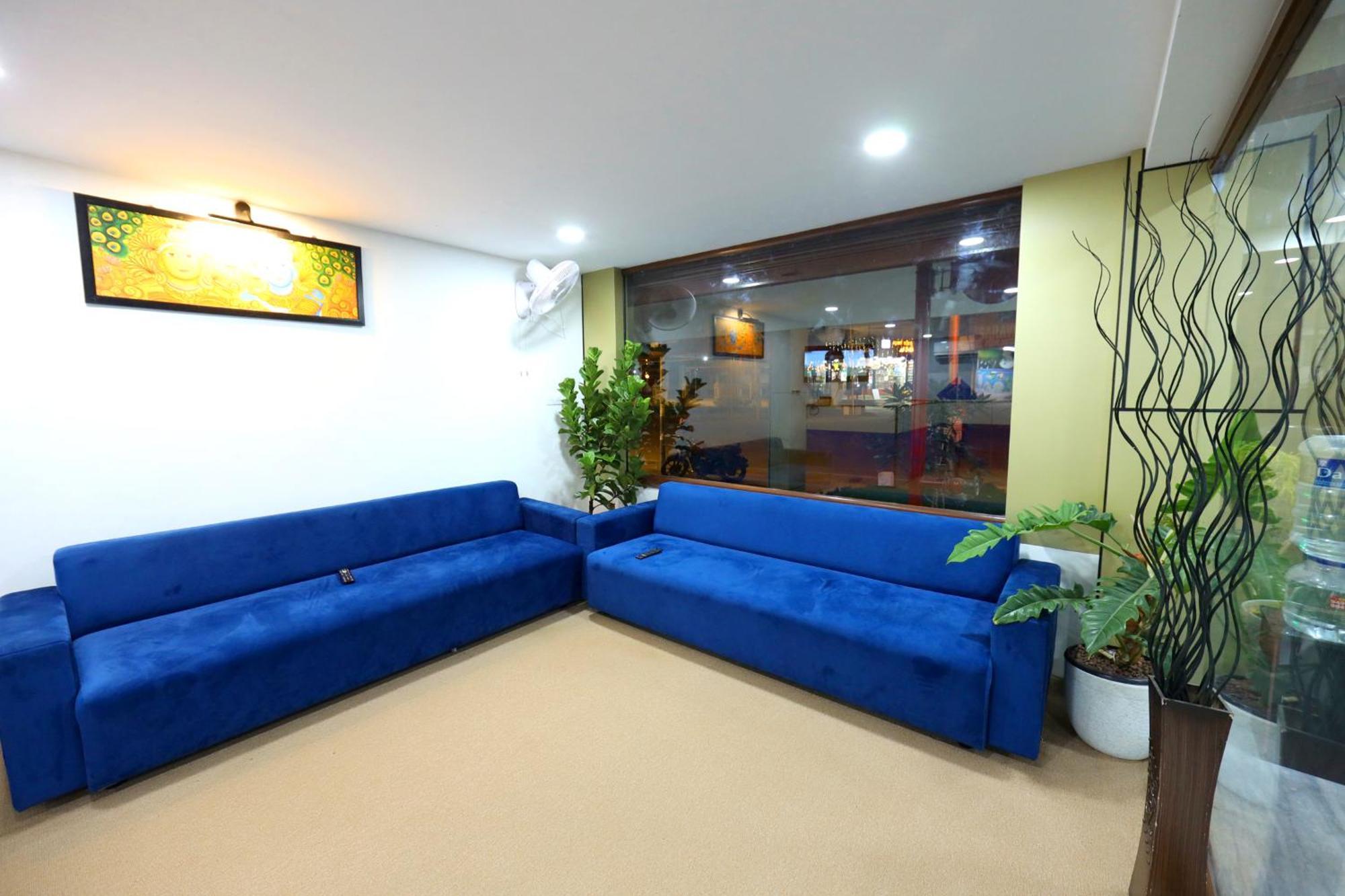 Temple View Residency Hotel Chottanikara ภายนอก รูปภาพ